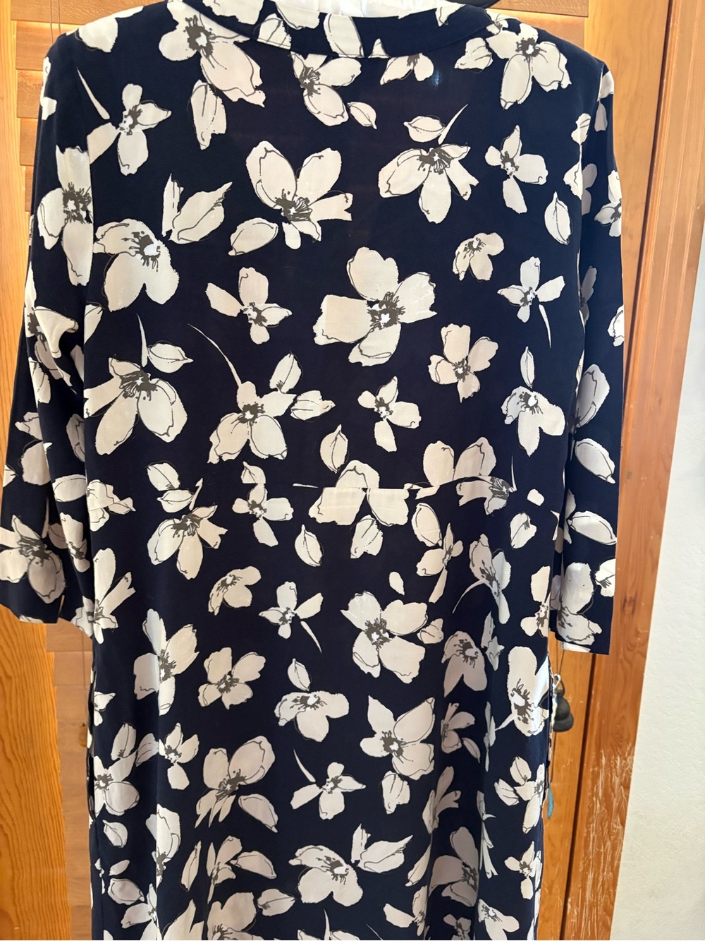 J. Jill Navy and White Floral V-Neck Dress - Picture 6 of 11